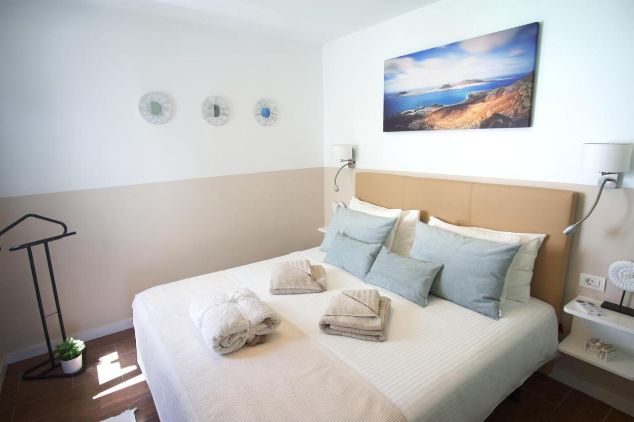 Portonovo La Paloma Amazing Sea View & Swimming Pool-good Wifi -free Ac- Private Parking Appartement *